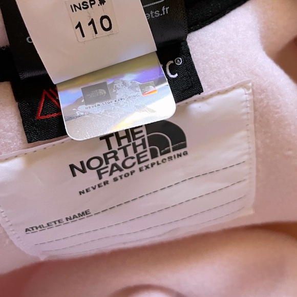 The North Face Baby Denali One-Piece Set With Mittens And Booties - Picture 5 of 8